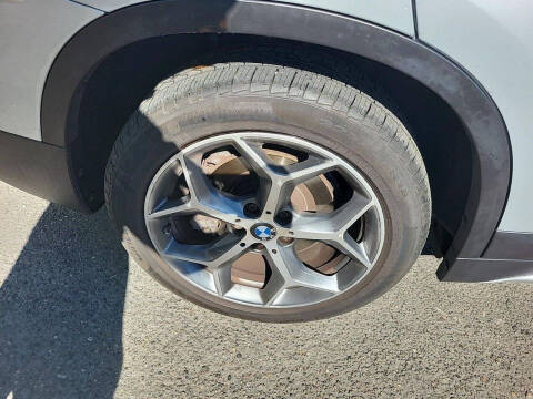 2017 BMW X1 xDrive28i