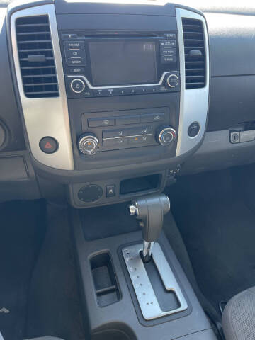 2017 Nissan Frontier S