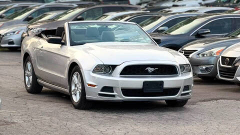 2013 Ford Mustang V6