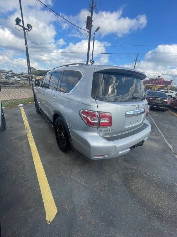 2017 Nissan Armada Platinum