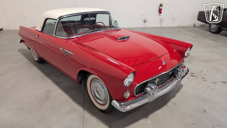 1955 Ford Thunderbird