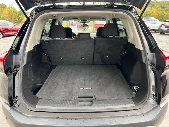 2022 Nissan Rogue SV