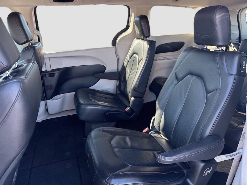 2019 Chrysler Pacifica Touring L