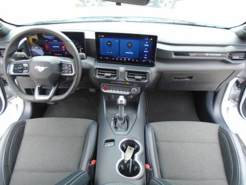 2024 Ford Mustang EcoBoost