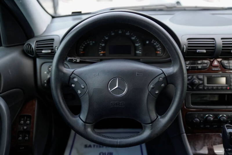 2004 Mercedes-Benz C-Class C 240