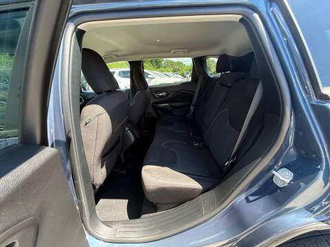 2021 Jeep Cherokee Latitude