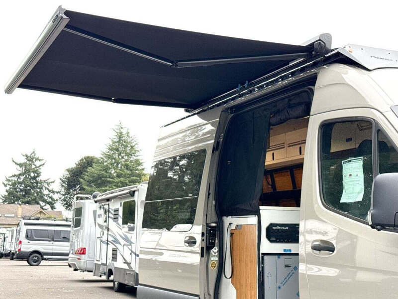2025 Mercedes-Benz Sprinter