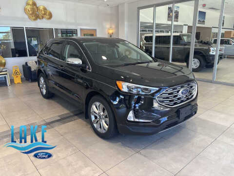 2022 Ford Edge Titanium