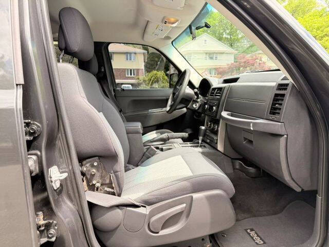 2010 Jeep Liberty Sport