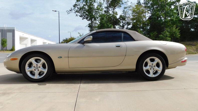 2000 Jaguar XK-Series XK8