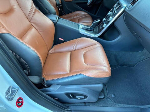 2015 Volvo V60 T5 Drive-E Premier