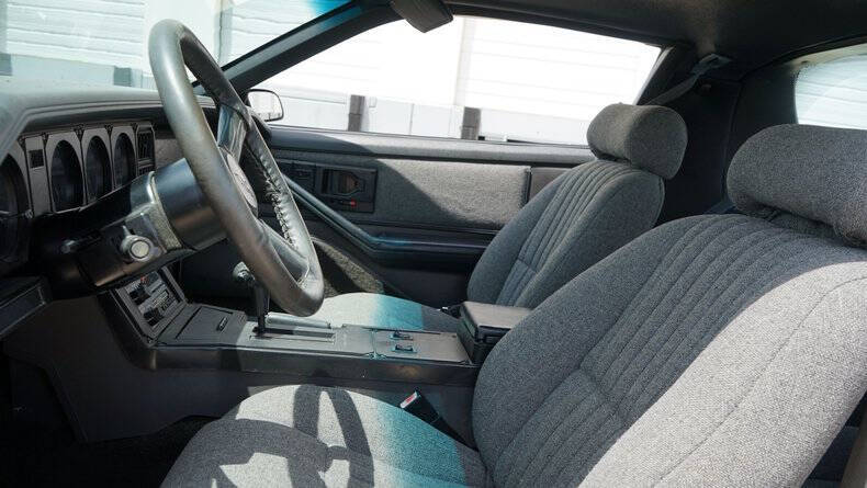 1984 Pontiac Firebird SE
