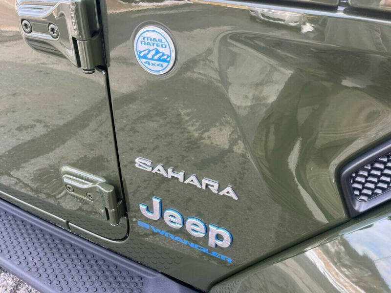 2024 Jeep Wrangler Sahara 4xe