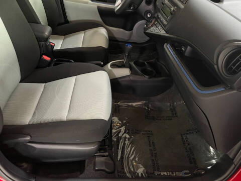 2013 Toyota Prius c Two