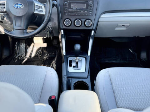 2015 Subaru Forester 2.5i