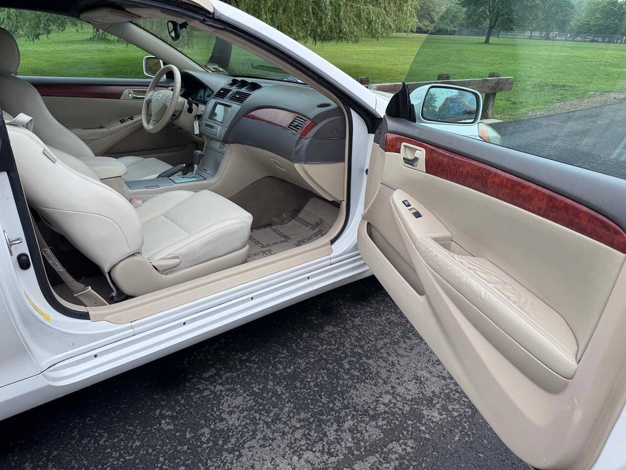 2006 Toyota Camry Solara 16