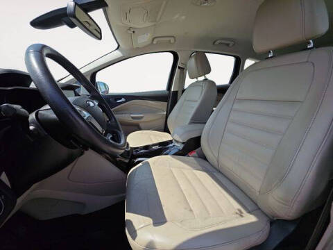 2017 Ford C-MAX Energi Titanium