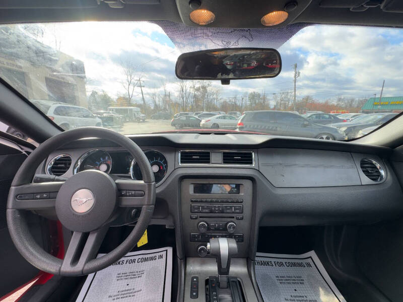 2010 Ford Mustang V6