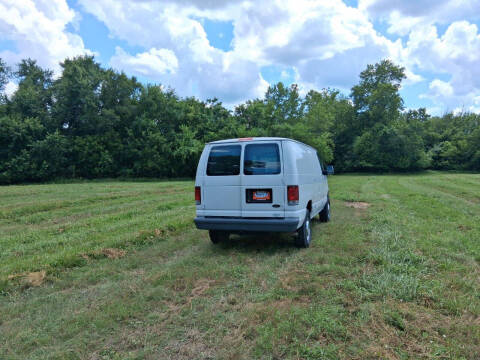 2005 Ford E-Series E-250