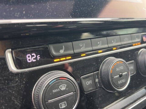 2021 Volkswagen Golf GTI Autobahn