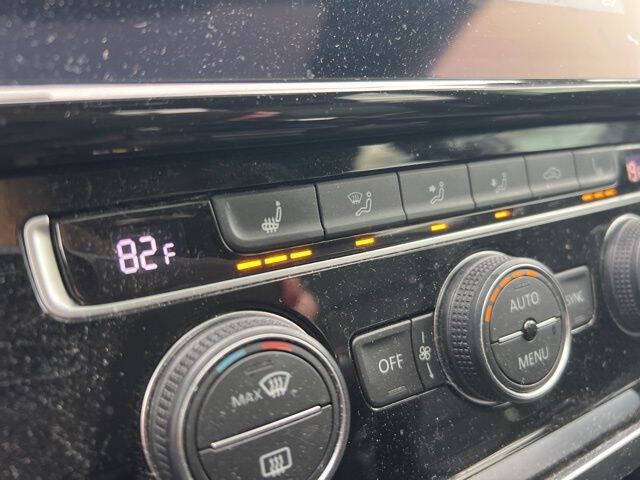 2021 Volkswagen Golf GTI Autobahn