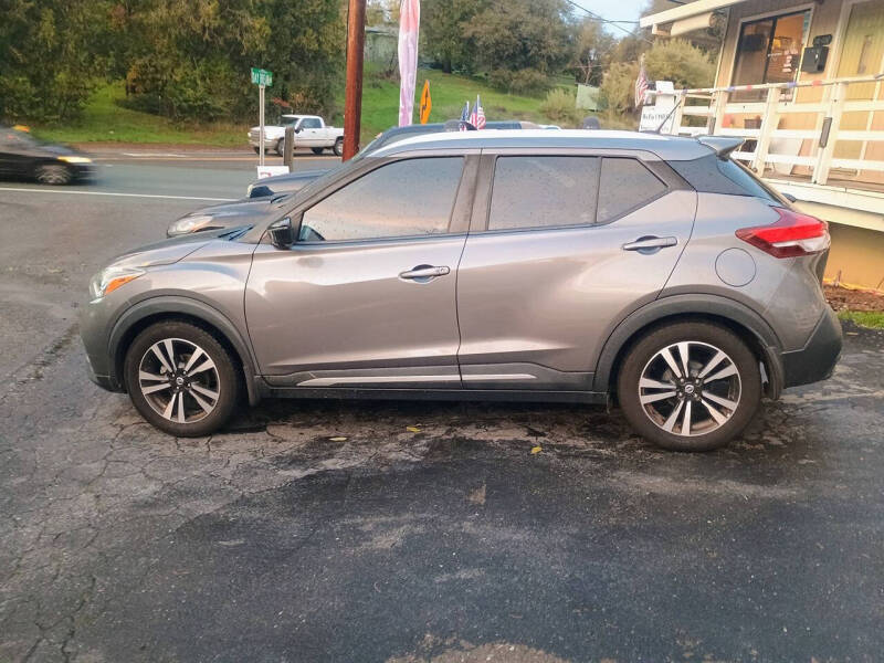 2018 Nissan Kicks SR