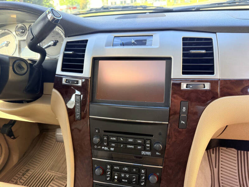 2014 Cadillac Escalade Premium