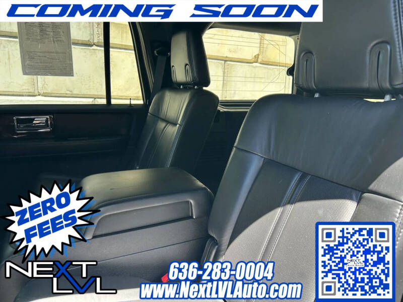 2016 Lincoln Navigator Select
