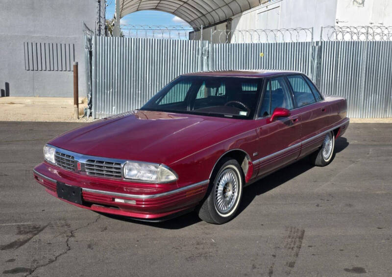 1994 Oldsmobile 98's photo