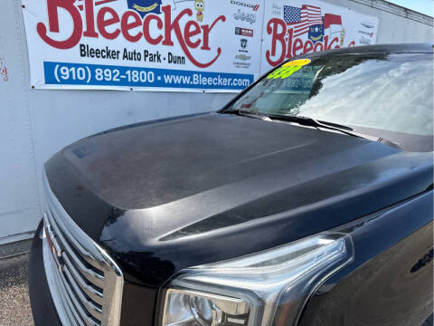 2017 GMC Yukon SLT