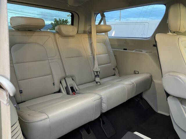 2018 Lincoln Navigator L Select