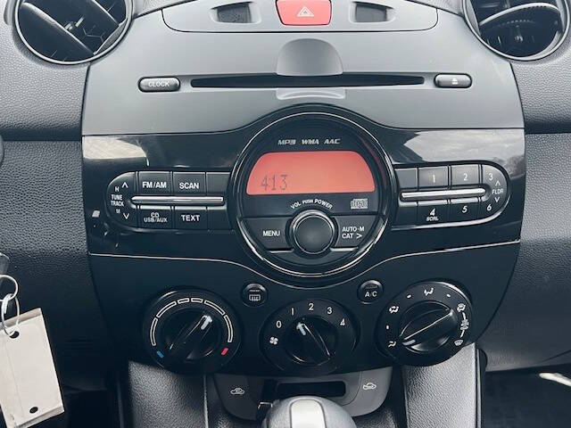 2013 Mazda MAZDA2 Sport