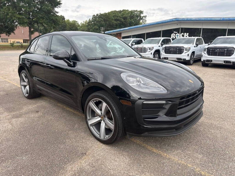2022 Porsche Macan