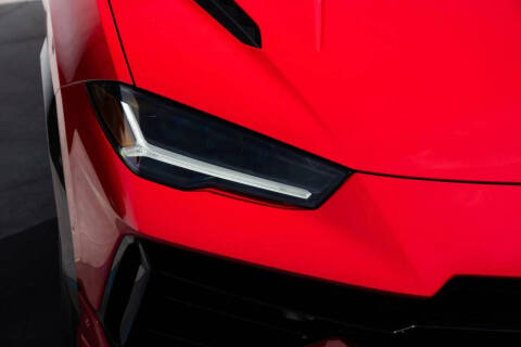 2024 Lamborghini Urus Performante