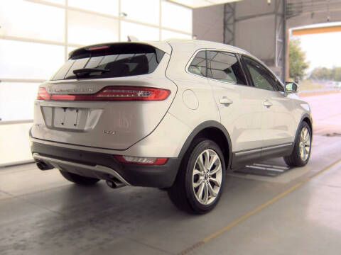2017 Lincoln MKC Select
