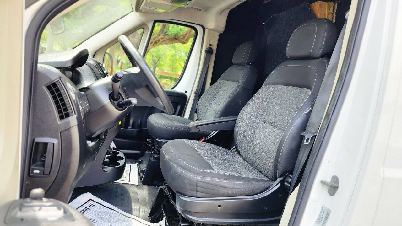 2015 RAM Promaster 2500 Van - $20,999