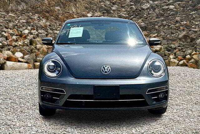 2019 Volkswagen Beetle 2.0T SE