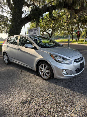 2012 Hyundai Accent SE
