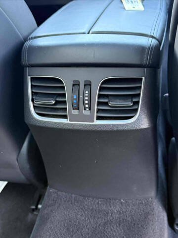 2016 Hyundai Genesis