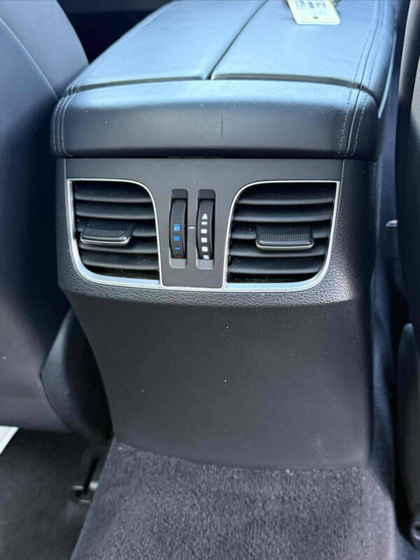 2016 Hyundai Genesis