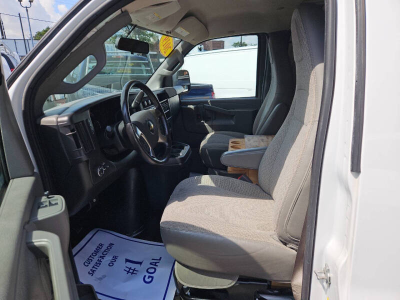 2019 Chevrolet Express 3500