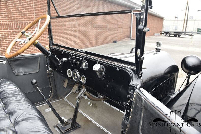 1916 Studebaker ED-6 7 Pass Touring