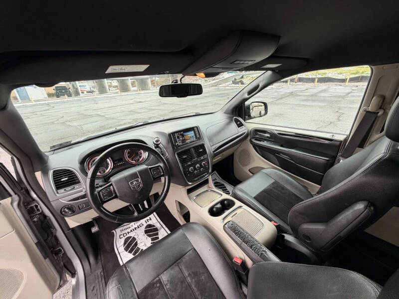 2017 Dodge Grand Caravan SXT