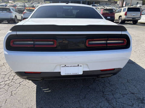 2020 Dodge Challenger SXT