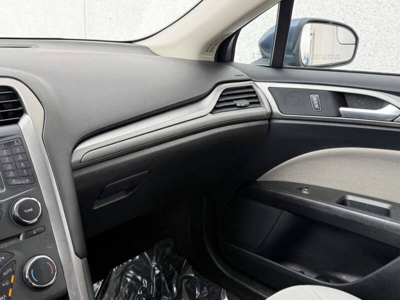 2018 Ford Fusion Hybrid S