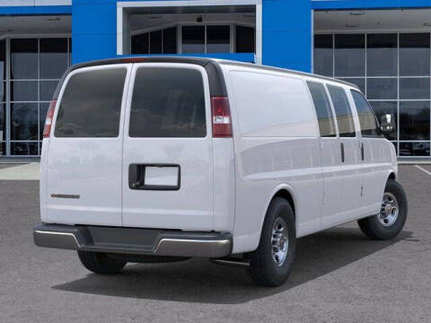 2025 Chevrolet Express 2500