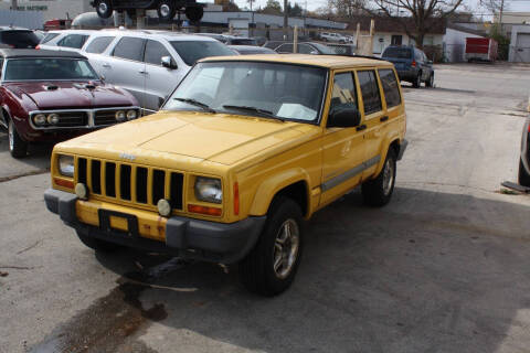 2001 Jeep Cherokee for sale at A-Auto Luxury Motorsports in Milwaukee WI