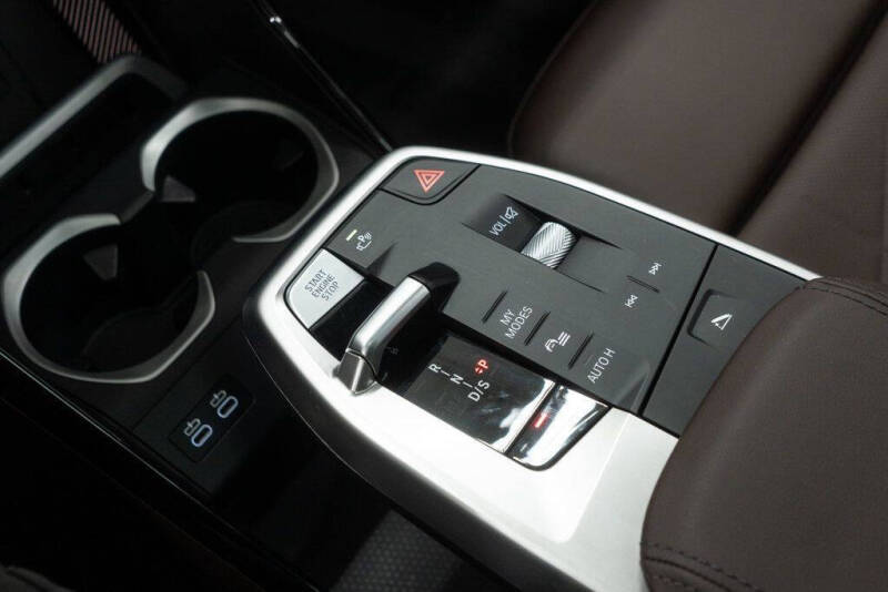 2025 BMW X2 xDrive28i