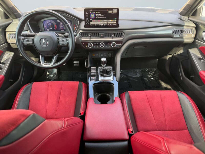 2023 Acura Integra w/Tech w/A-SPEC