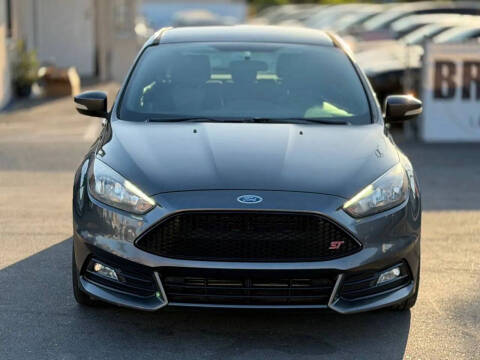 2017 Ford Focus ST